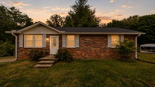 109 Phillips St, Charlotte, TN, 37036-4905 | Card Image