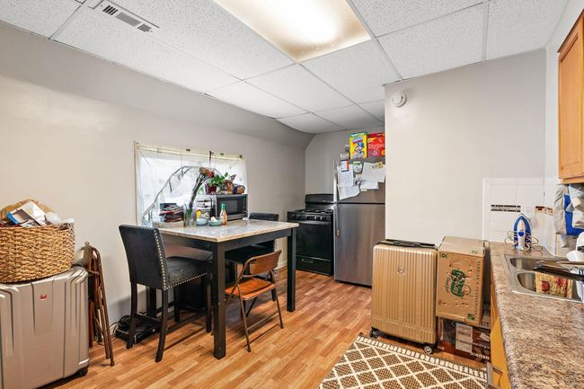 Upstairs dining area | Image 19