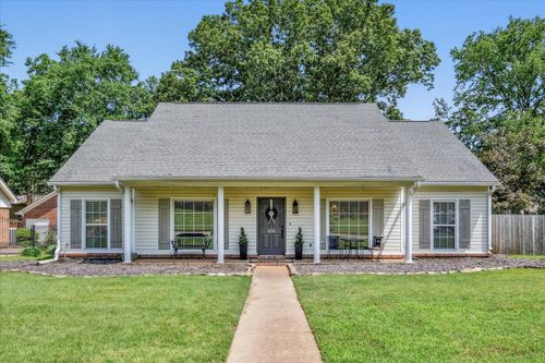 474 Quail Crest Dr, Collierville, TN, 38017-1750 | Card Image