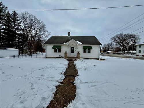 301 S Lincoln St, Bethany, IL, 61914-8603 | Card Image