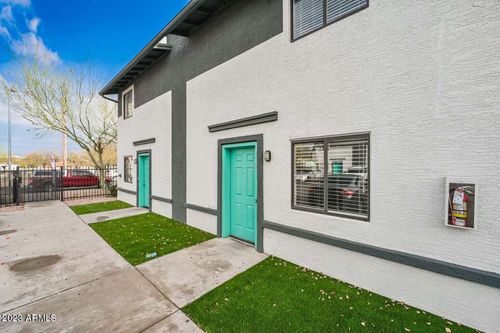 104-5010 N 22nd Ave, Phoenix, AZ, 85015-3171 | Card Image