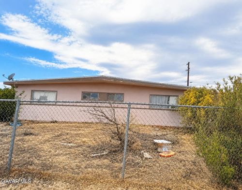 13361 Davenport Street, North Edwards, CA, 93523 | Card Image