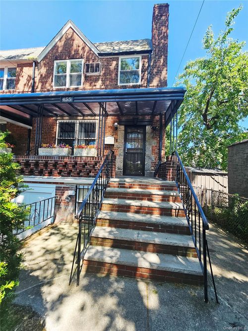 455 E 43rd Street, New York, NY, 11203 | Card Image