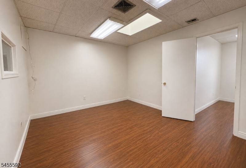 Commercial Lease in Metuchen Boro 3