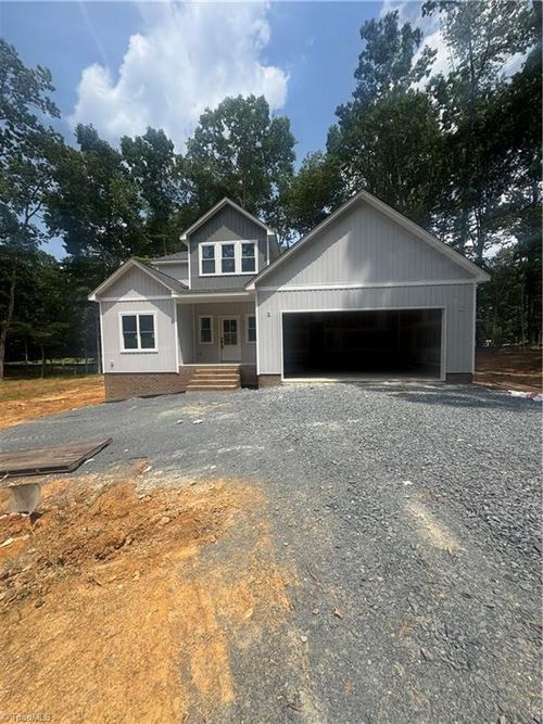 540 N Timberlea St, Liberty, NC, 27298-2724 | Card Image