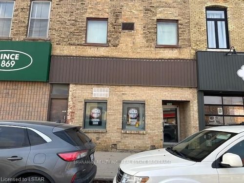 5301 Nauvoo Rd, Warwick, ON, N0M2S0 | Card Image