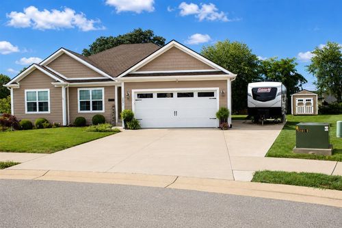 3097 Black Stallion Ct, Bowling Green, KY, 42101-0800 | Card Image