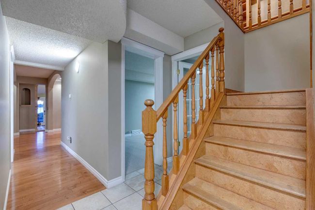 305 East Chestermere Drive, Home with 4 bedrooms, 2 bathrooms and 6 parking in Chestermere AB | Image 23