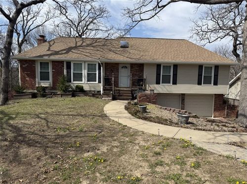 6926 Albervan Street, Shawnee, KS, 66216 | Card Image