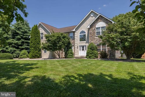 1 Meadow Dr, MIDDLETOWN, DE, 19709-4101 | Card Image
