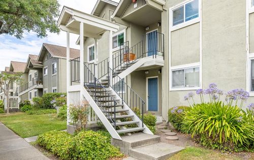 746 Santa Alicia Drive, Rohnert Park, CA, 94928 | Card Image