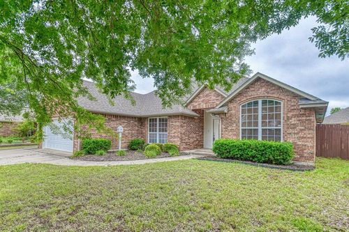 2340 Chadwick Drive, Norman, OK, 73071 | Card Image