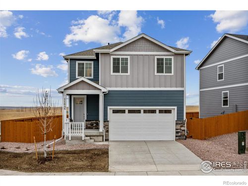 889 Crest Street, Lochbuie, CO, 80603 | Card Image