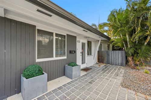 1-2-602 Ne 27th St, Wilton Manors, FL, 33334-2515 | Card Image