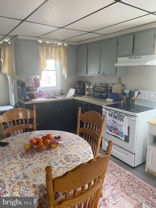 2nd-floor-204 W Main Street, MILLVILLE, NJ, 08332 | Card Image