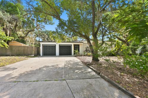 704 E River Dr, TEMPLE TERRACE, FL, 33617-7838 | Card Image