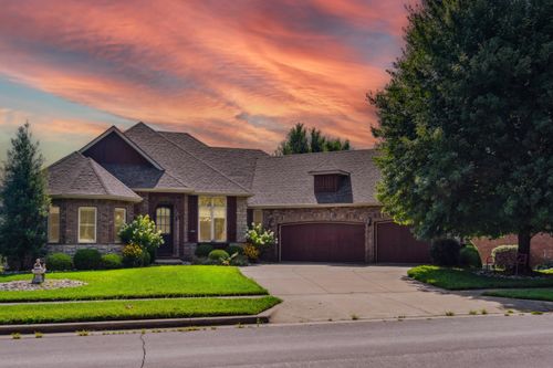 5998 S Parkhaven Ln, Springfield, MO, 65810-1971 | Card Image