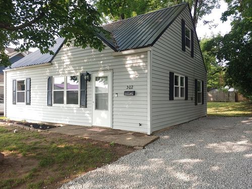 302 Beverly Ave, Waverly, OH, 45690-1541 | Card Image