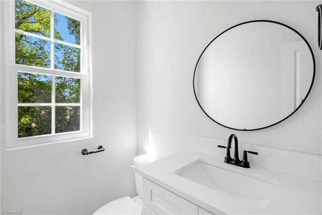 Half Bath | Image 18