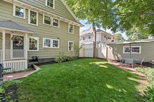 1-303 Washington St, Winchester, MA, 01890-2030 | Card Image