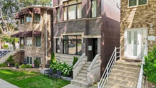 apt-2-456 W 37th Pl, Chicago, IL, 60609-2182 | Card Image