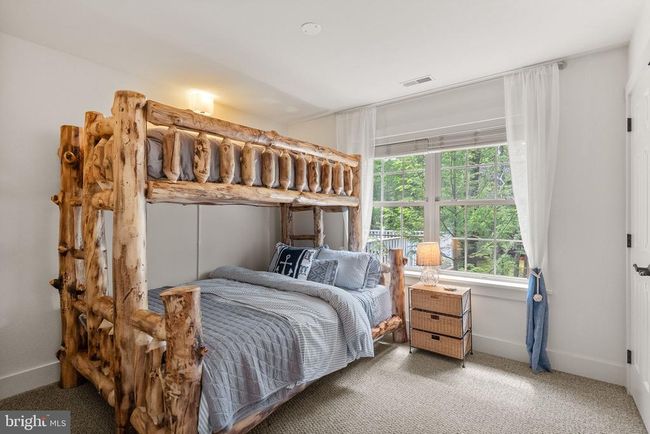 7 Red Oak Rd, House other with 3 bedrooms, 3 bathrooms and null parking in Lake Harmony PA | Image 49