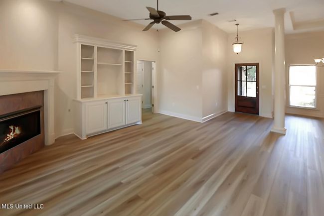 503 W Abbey Pl - 20 | Image 4
