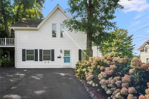 56 Fort Ave, Cranston, RI, 02905-3610 | Card Image