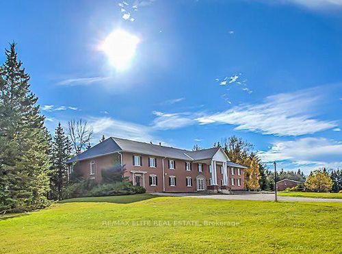 8058 8th Line, Utopia, ON, L0M1T0 | Card Image