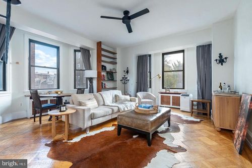 3e-250 S 13th St, PHILADELPHIA, PA, 19107-5616 | Card Image