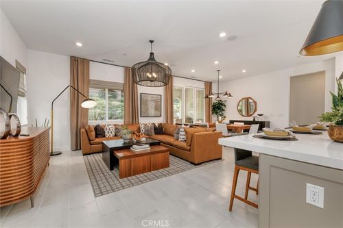 29606 Paseo Capilla, Valencia, CA, 91354-1665 | Card Image