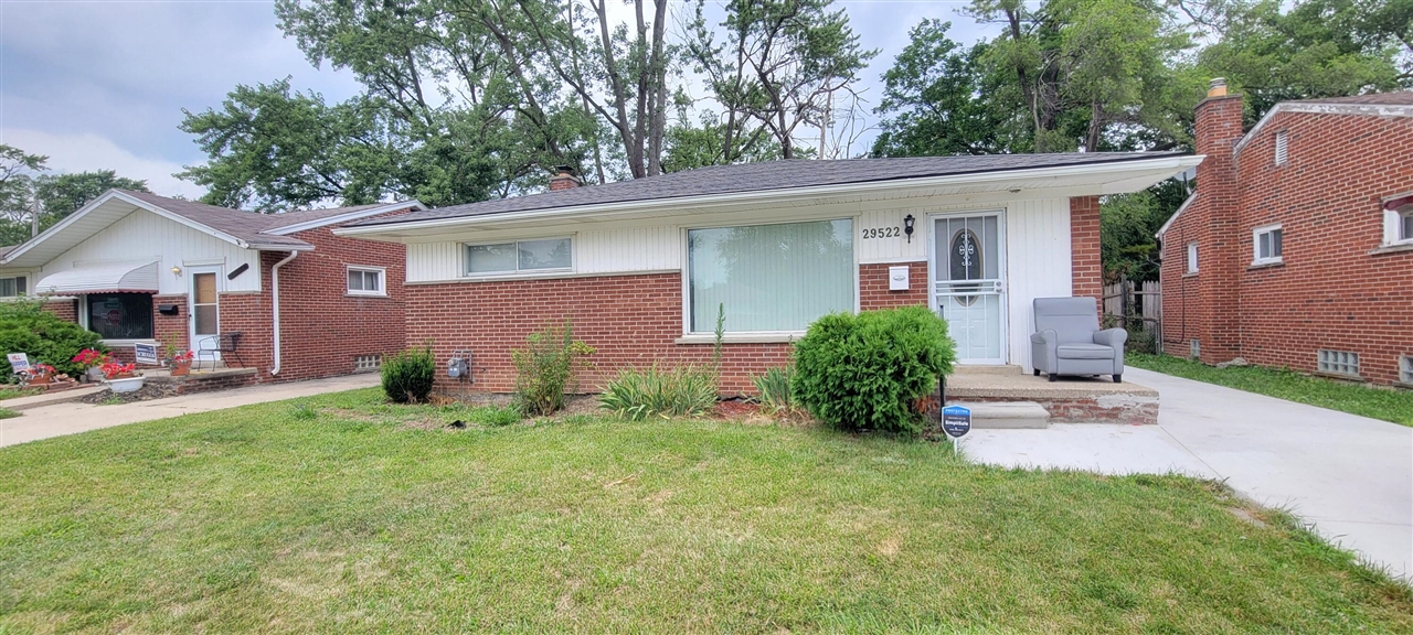 Avondale St, Inkster, MI 48141