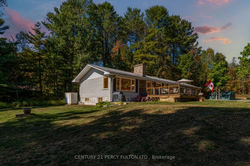 15166 Highway 118, Haliburton, ON, K0M1S0 | Card Image