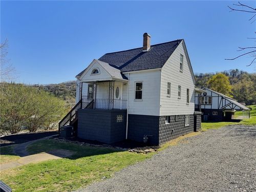 233 Brown St, Brownsville, PA, 15417-8706 | Card Image