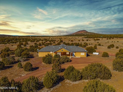 8187 N Cassity Trl, Williams, AZ, 86046-8663 | Card Image
