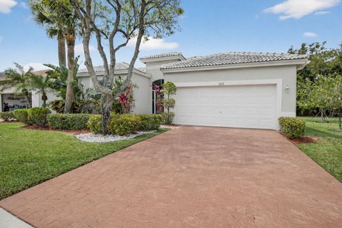 5916 Seashell Ter, Boynton Beach, FL, 33437-4252 | Card Image
