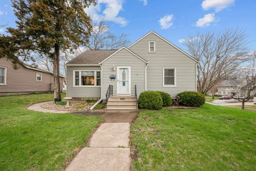 925 12th Ave, Moline, IL, 61265-2959 | Card Image
