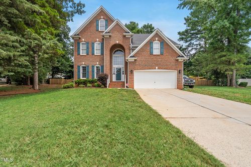 100 Mcnaughton Ct, Garner, NC, 27529-2110 | Card Image