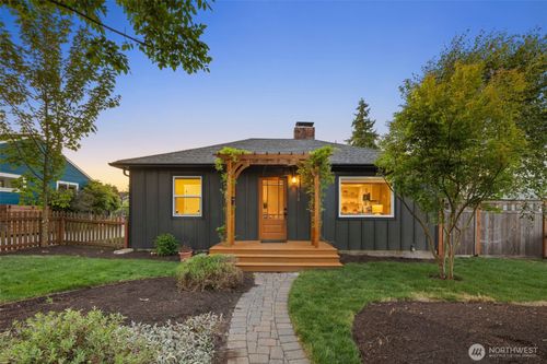 3130 Sw 97th St, Seattle, WA, 98126-4140 | Card Image