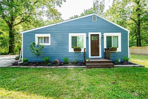 2526 Morningside Ave, Ashtabula, OH, 44004-9276 | Card Image