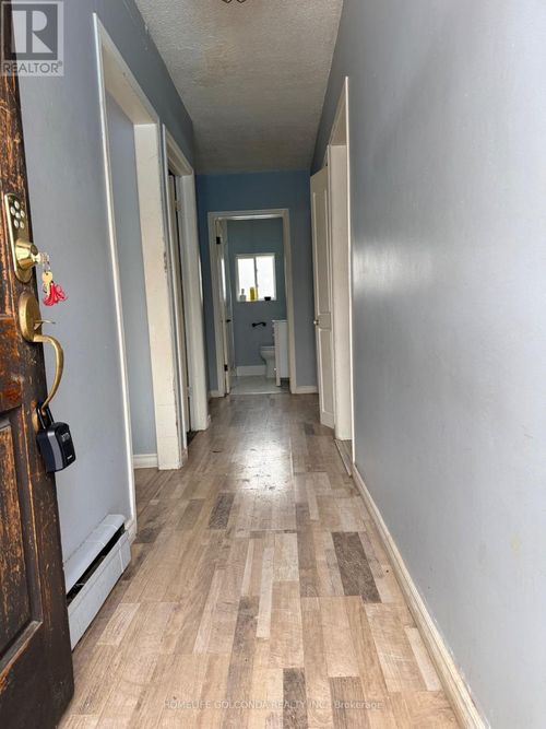 46 Elm Grove Ave, Richmond Hill, ON, L4E2V3 | Card Image