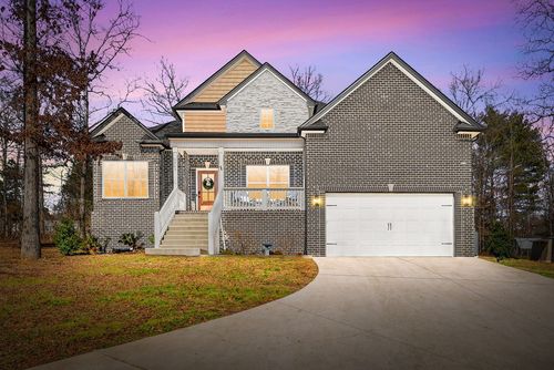 1663 Southside Rd, Southside, TN, 37171-9031 | Card Image