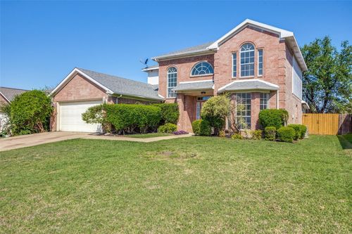 639 Manchester Dr, Mansfield, TX, 76063-2892 | Card Image