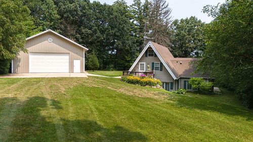 N3836 Park Rd, Brodhead, WI, 53520-9681 | Card Image