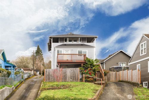 5214 35th Ave S, Seattle, WA, 98118-6114 | Card Image