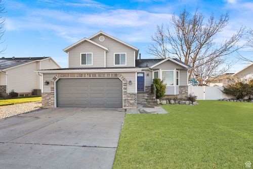 835 W 150 S, Clearfield, UT, 84015 | Card Image