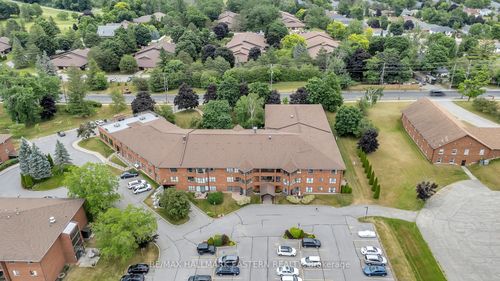 921 Armour Rd, Peterborough, ON, K9H7K5 | Card Image