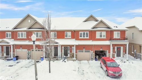 80 Palacebeach Trail, Stoney Creek, ON, L8E0B8 | Card Image