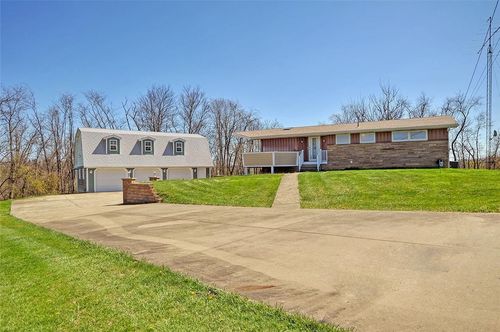 28 Dire Dr, Hickory, PA, 15340-1125 | Card Image