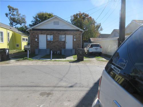 1317 Joliet St, New Orleans, LA, 70118-2009 | Card Image